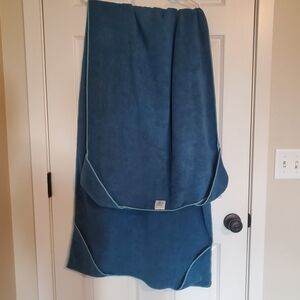 GAIAM Teal Yoga Mat Towel